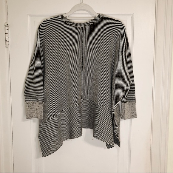 Cabi Striped Sweater Cardigan Black and White - Picture 3 of 5